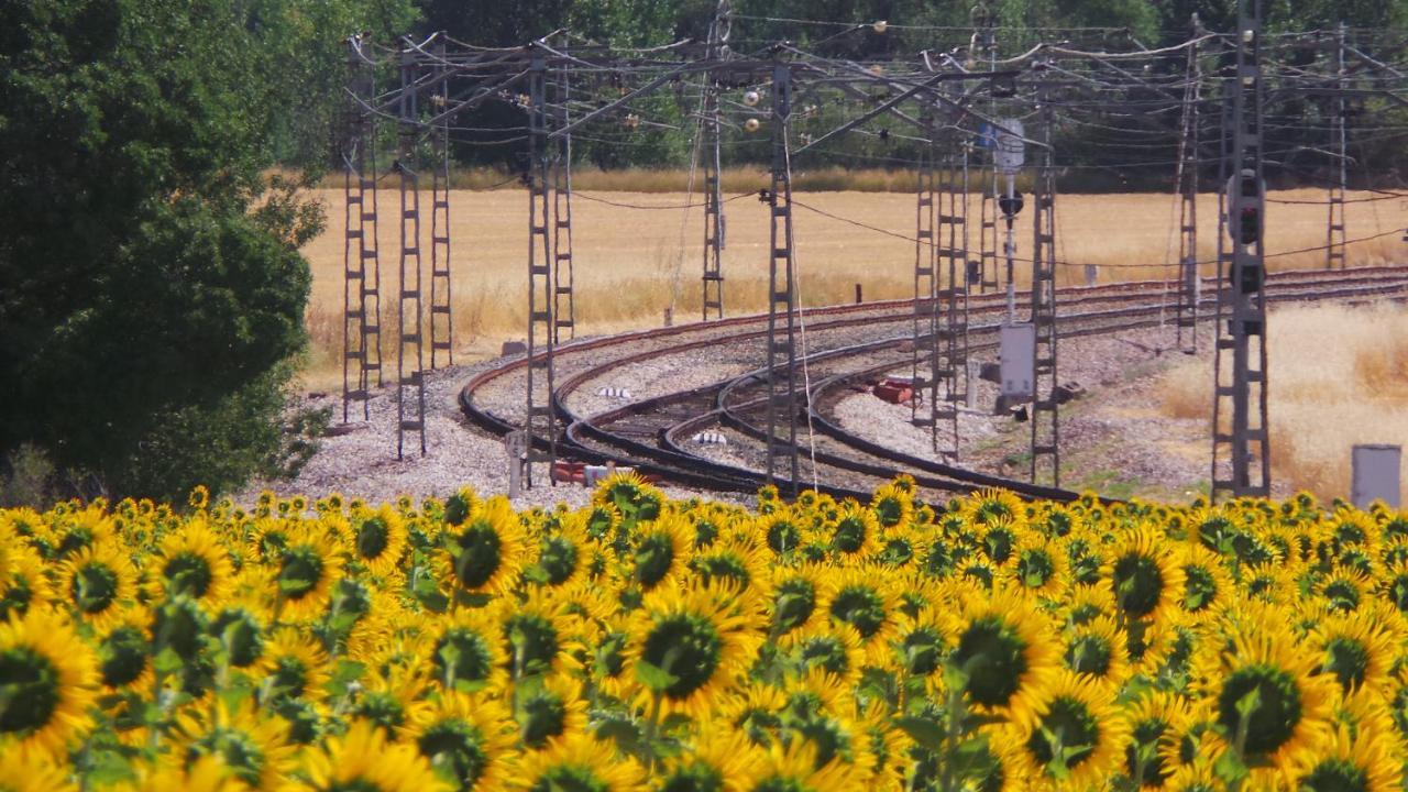 Penzion El Vagon De Baides Exteriér fotografie